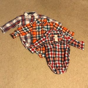 OshKosh B’gosh Plaid Onesies 12/18/24 months
